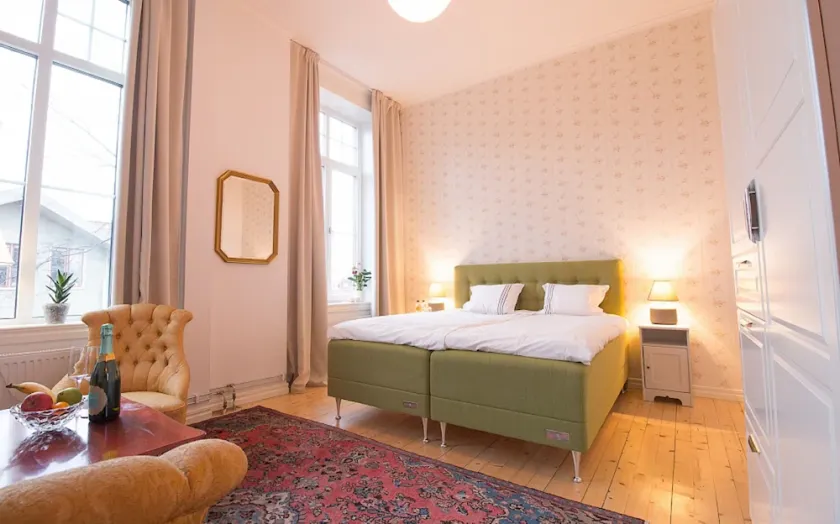 Lysekil city rooms & suites - Image 1