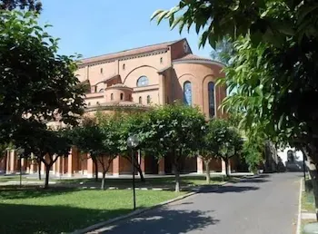 Casa La Salle - Image 1