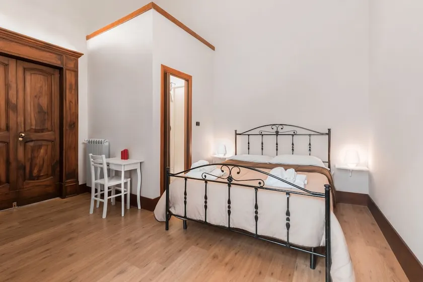 Opera Home - Image 1