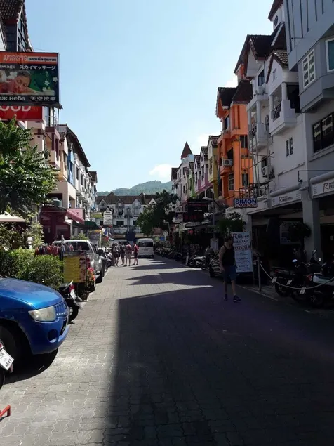 KK Guest House Patong Phuket - Image 1