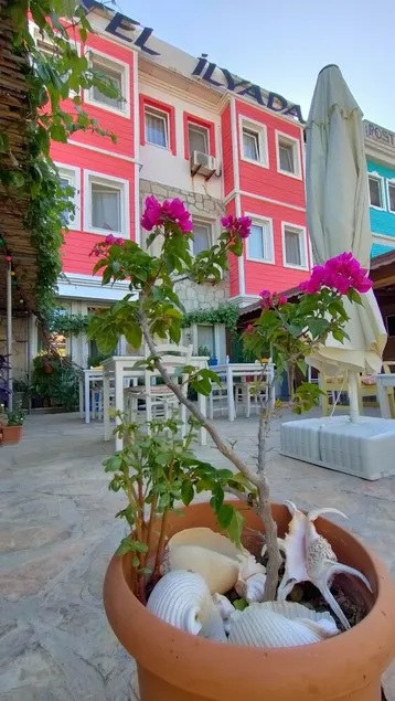 Ilyada Hotel - Image 1