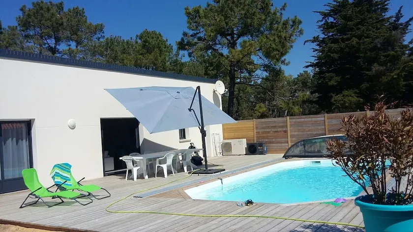 Villa charmante avec piscine privée à Saint-Jean-de-Monts - Image 1
