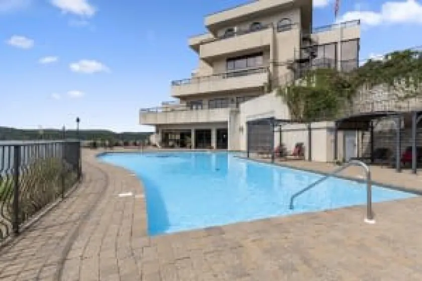 2 Bedroom Lake View Villa - Unit 307 - Image 1