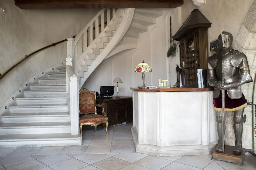 Hotel Restaurante El Castillo - Image 1