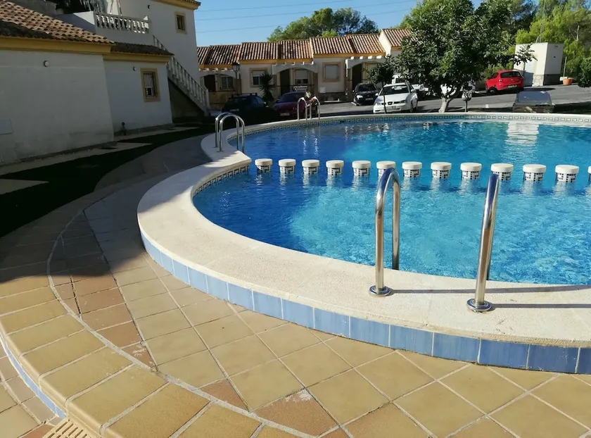 Alberca Townhouse - Image 1
