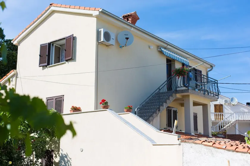 Apartment Iva - Image 1