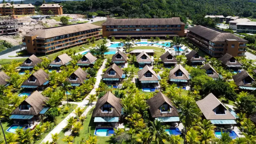 Flat 204 - Eco Resort Bloco 2  Colina - Image 1