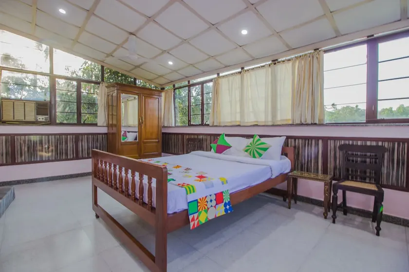 OYO 12535 Home Classic 2BHK Clova - Image 1