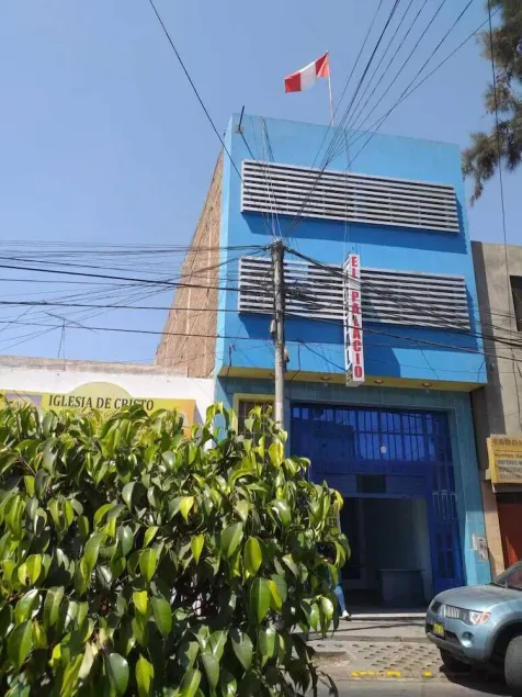 El Palacio Hostal - Image 1