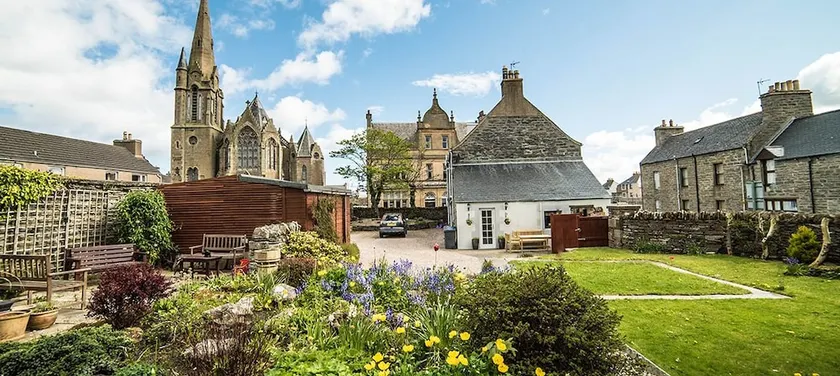 Murray House Thurso - Image 1