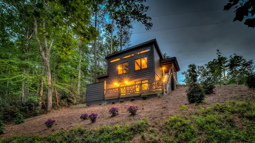 La Pequena Pecos by Escape to Blue Ridge - Image 1