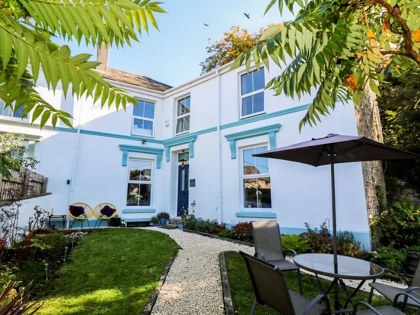 2 Emma Place - Image 1