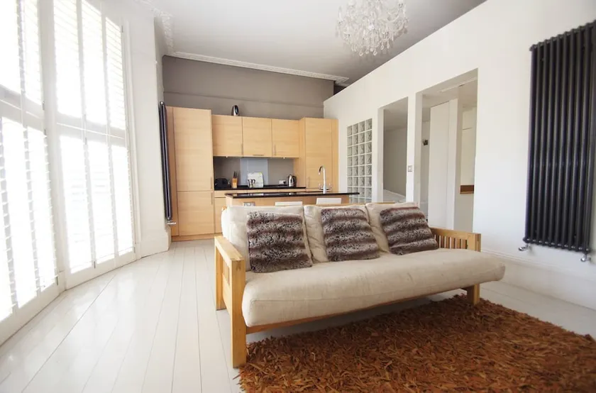 Bedford Square - Image 1