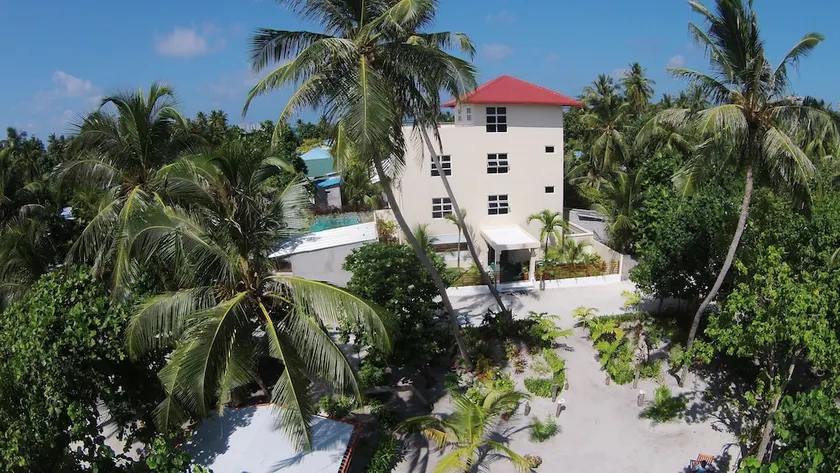 Ariston Dhangethi Inn - Image 1