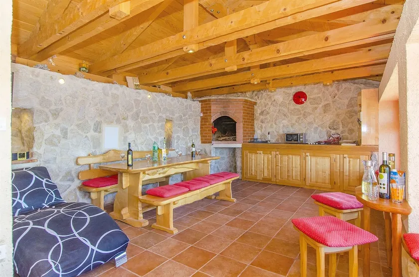 House Srecko - Image 1
