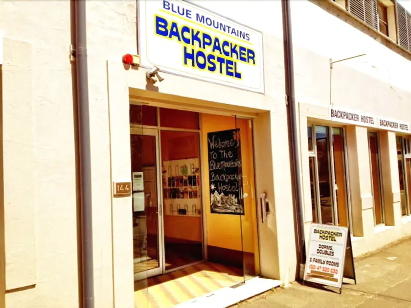 Blue Mountains Backpacker Hostel - Image 1