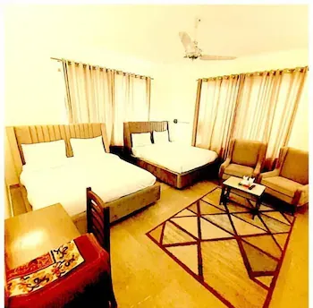 Blue Moon Residency - Image 1