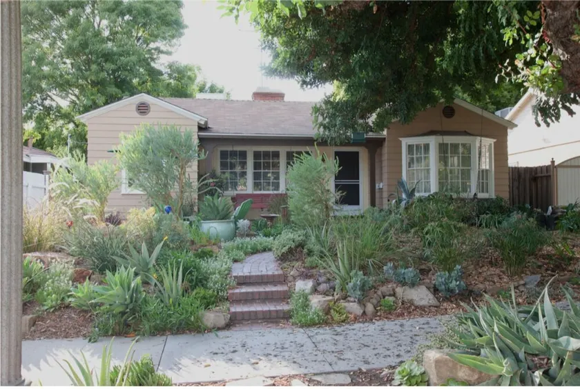 Private, quiet, and accommodating Guest House - Image 1