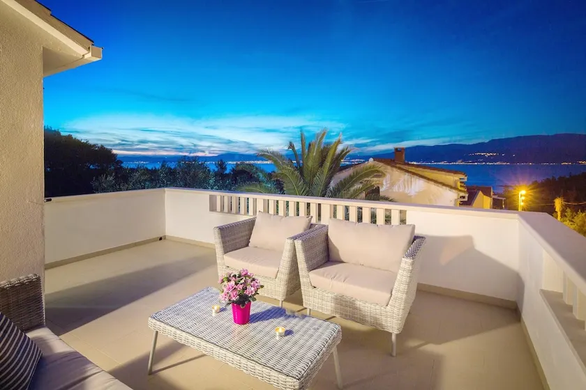 House With 3 Bedrooms in Supetar, With Wonderful sea View, Enclosed Garden and Wifi - 100 m From the Beach - Image 1