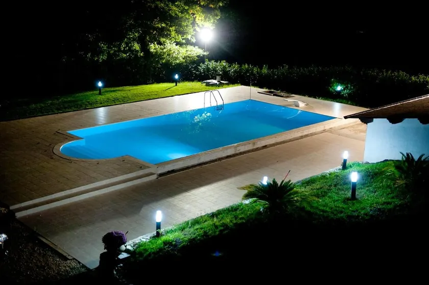 Studio mit Garten, Terrasse und Pool | Gartenblick - Image 1