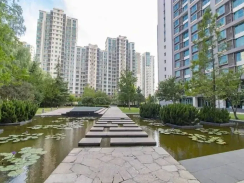 Kumtai-Seasons Park Apart'Hotel - Image 1