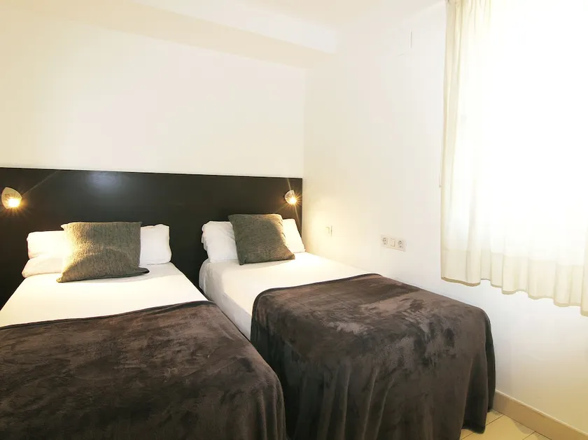 Ramblas Apartments - Image 1