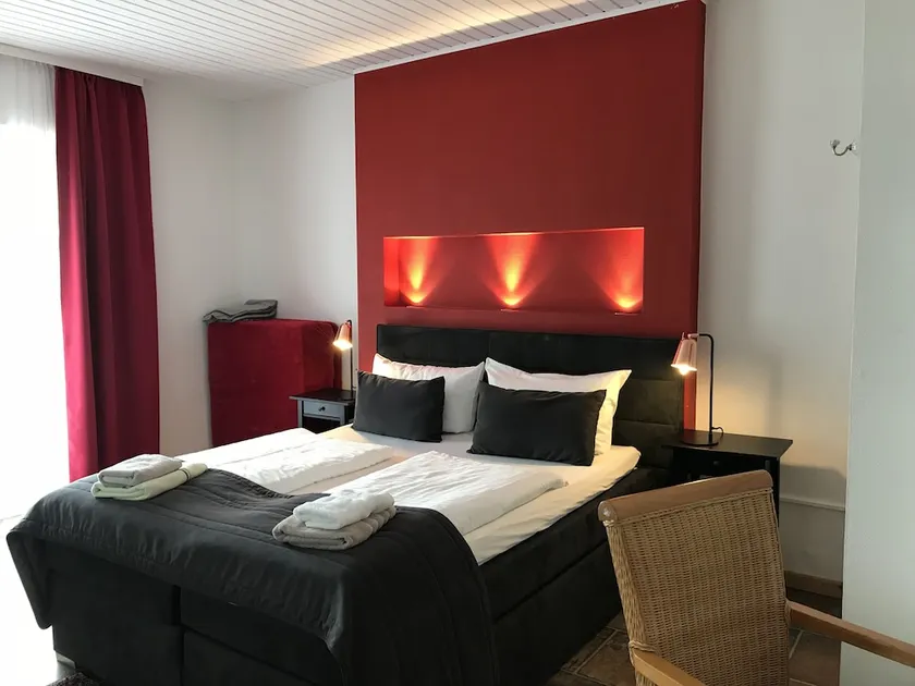 Hotel Krone - Weser Perle - Image 1