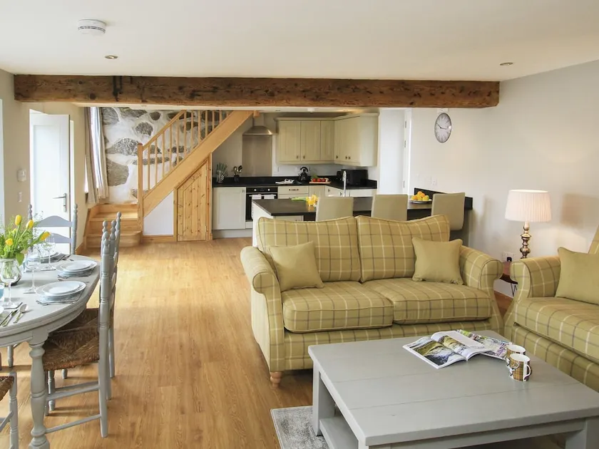 Mulberry Cottage - Image 1