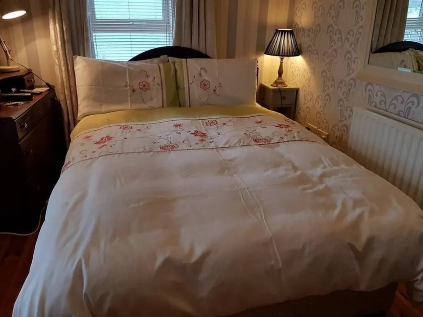 Mai Kelly Bed & Breakfast - Image 1