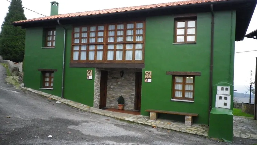 Ca Pilarona - La Cuadra - Image 1