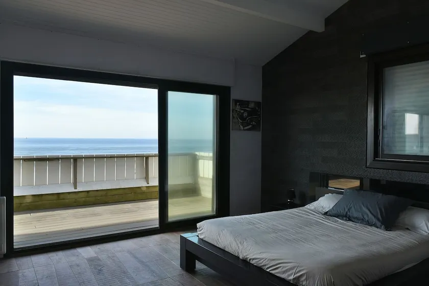 Villa Marinella eyes and feet in the sea - Image 1