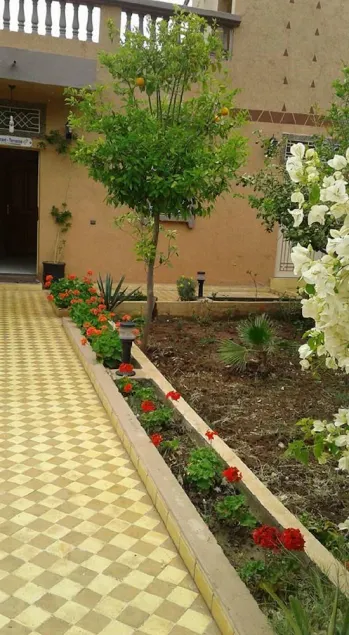 Auberge Tanout - Image 1