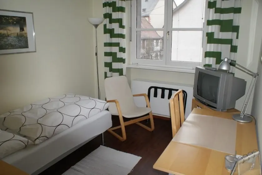 Gastehaus Alte Schule - Image 1