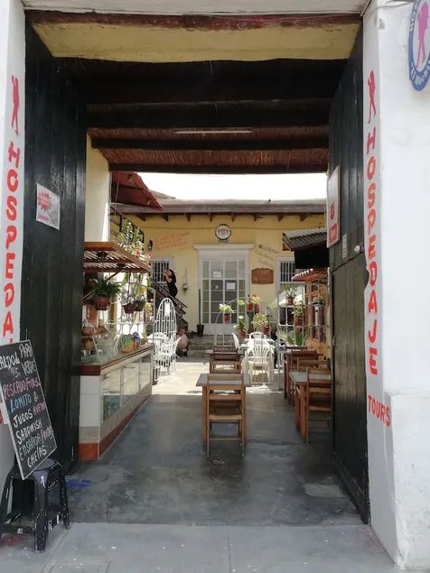 El Mochilero - Image 1