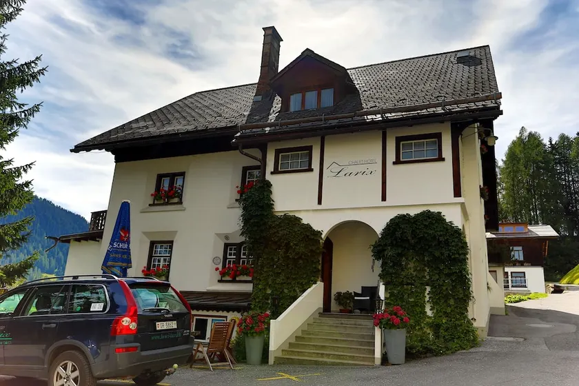 Chalet-Hotel Larix - Image 1
