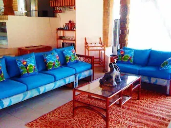 Condo Navarro - Image 1