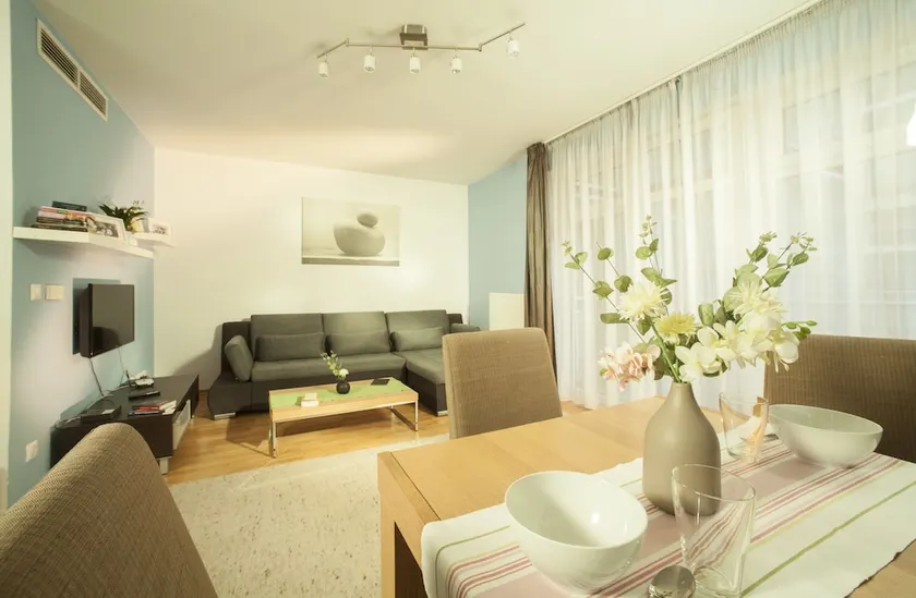 Madison Serviced Apartments - Image 1