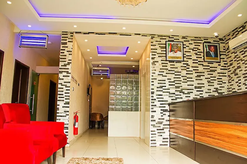 Lakeem Suites Agboyin Surulere - Image 1
