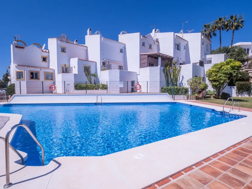 Suitur Duplex Sea View, BBQ & Pool - Image 1