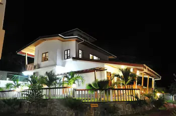 La Fontaine Holiday Apartment - Image 1
