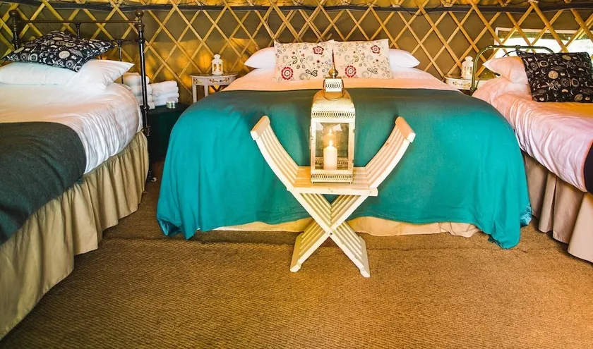 Oak - Yurt - Image 1