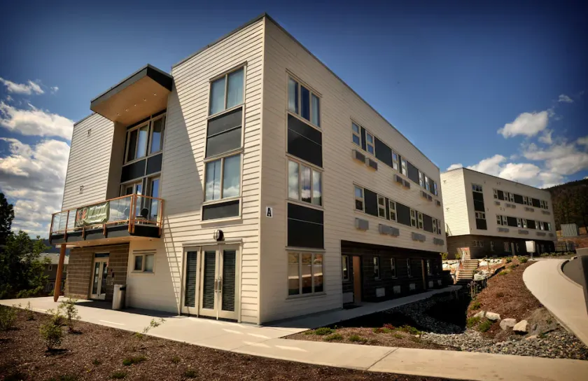 Residence & Conference Centre - Merritt - Image 1