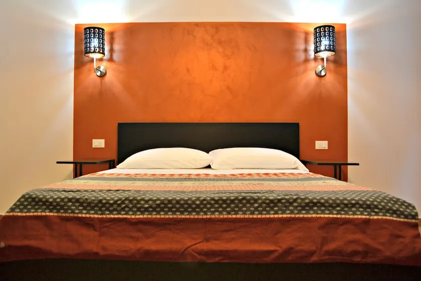 Key Of Venice Guest House - Image 1