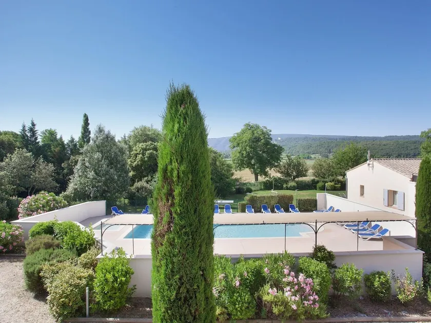 Comfortable Apartment With air Conditioning in the Luberon - Image 1