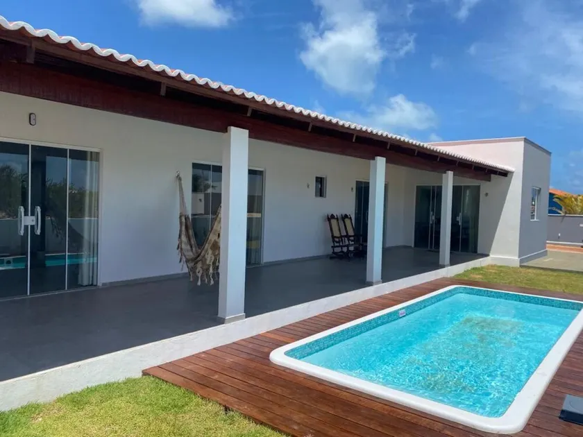 Linda Casa 400m do mar 3 Quartos e 2 Banheiros - Image 1