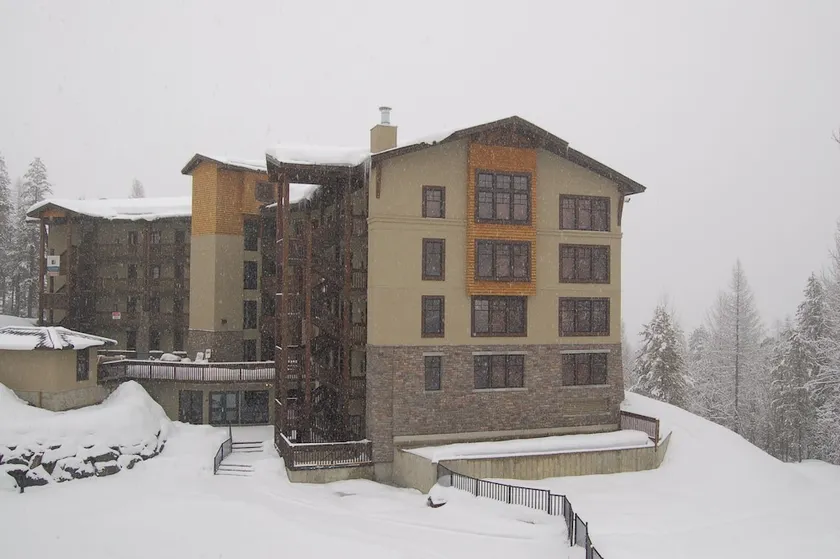 Trickle Creek Condos - Image 1