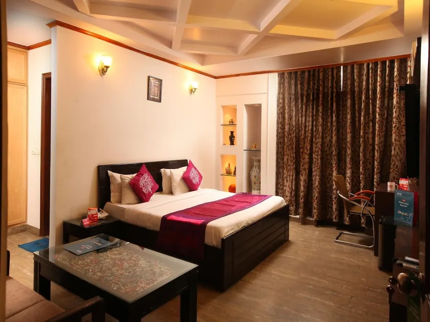 OYO 2173 Hotel 19 BVM - Image 1