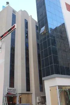 Al Battal Hotel - Image 1