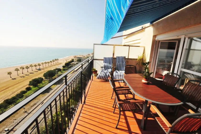 HomeHolidaysRentals Apartamento Mar - Costa Barcelona - Image 1