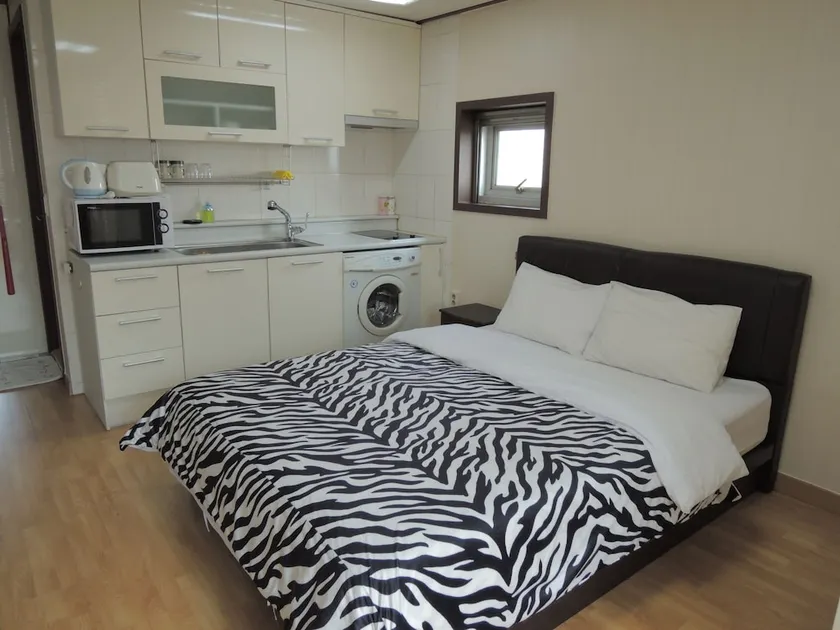 Daelim Residence - Image 1